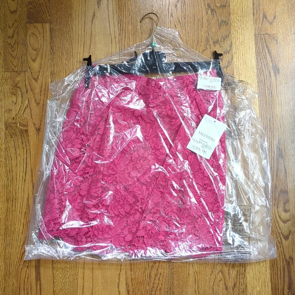 NWT $2145 Valentino Lace Pleated Skirt In Fuchsia Size EU 40, US Women's 4 - Picture 5 of 7